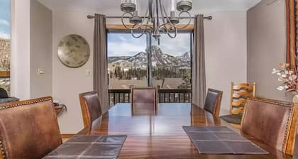 Your Mountain Retreat Awaits at Cascade Village