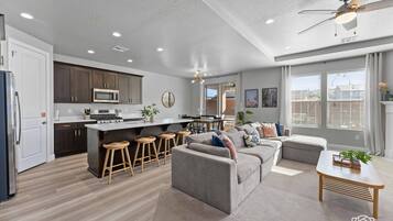 Huis, 3 slaapkamers | Woonruimte | Smart-tv en streamingdiensten