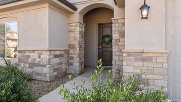 House, 3 Bedrooms | Exterior detail