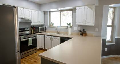 Delightful home with AMAZING space and views