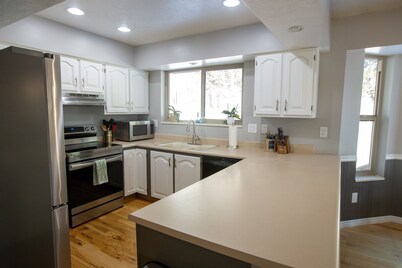 Delightful home with AMAZING space and views