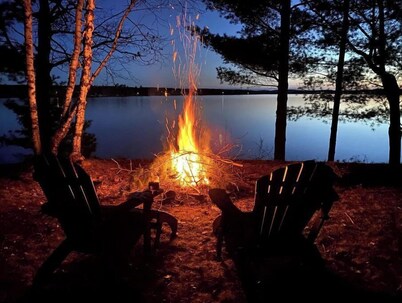 Lucky View Lodge Log Cabin on Big Butternut Lake Luck, WI 3 acre 300ft lakeshore