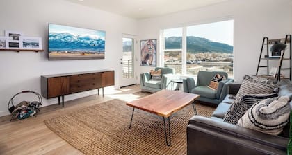 Artist Inspired Loft at Yellowstone Bend.