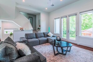 Téléviseur, livres