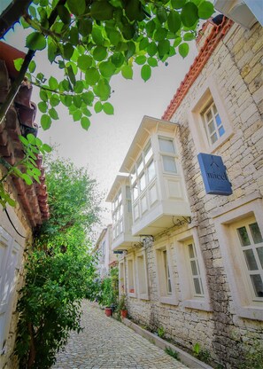 Street view - Micel Otel Alaçatı (Cesme)