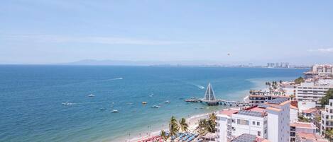 Beach nearby, beach towels