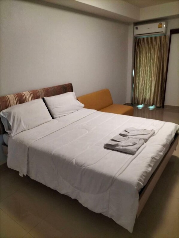 Deluxe Single Room, 1 Double Bed | Desk, free WiFi, bed sheets - Roseate Bangkok (Bangkok)