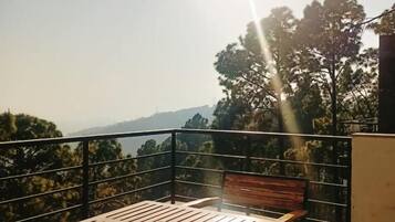 Camera Premier | Balcone