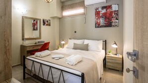 1 bedroom, in-room safe, blackout curtains, iron/ironing board - Giannas apartment 'SUPERB SPOT' (Chania)