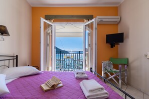 1 bedroom, free WiFi, bed sheets