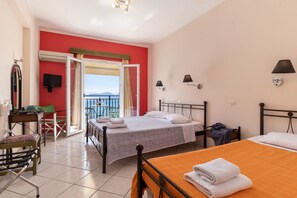 1 bedroom, free WiFi, bed sheets