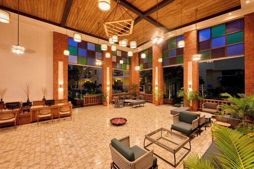 Sea Breeze Sarovar Portico Varca Goa