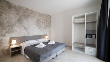 1 dormitori, wifi gratuïta i roba de llit