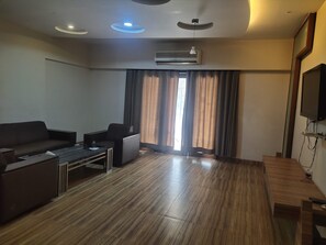 Televisión de pantalla plana