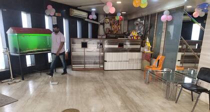 Hotel Praveen International