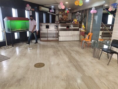 Hotel Praveen International
