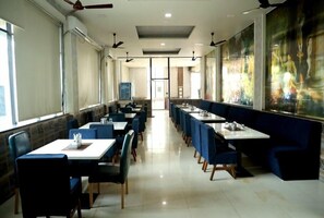 تناول الطعام