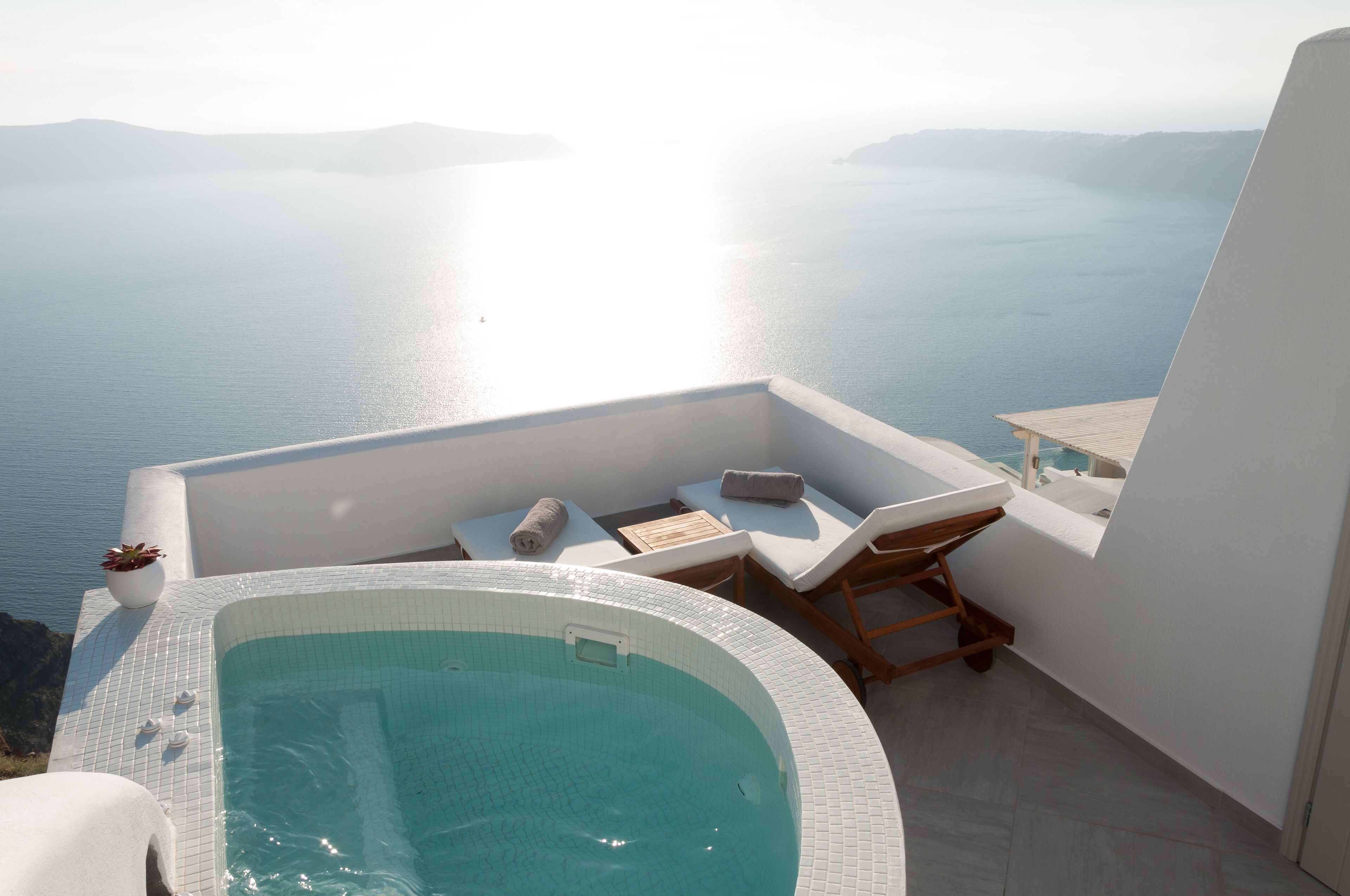 Suite superior, bañera de hidromasaje, vistas al mar | Vistas desde la habitación