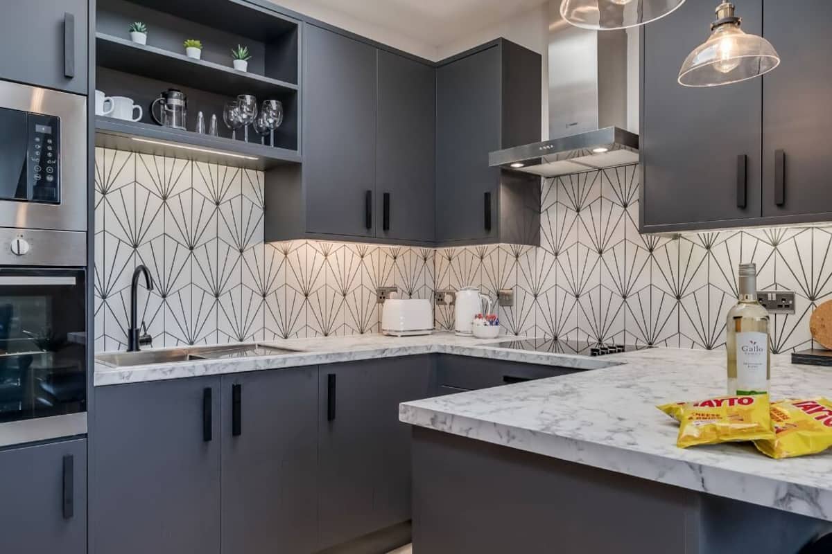 Superior Apartment, Private Bathroom (2 bedroom) | Shared kitchen