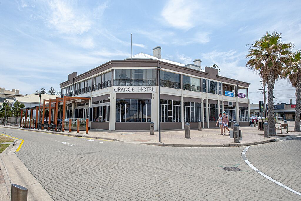 *A1 location & lifestyle @ tranquil seaside shores — image 21