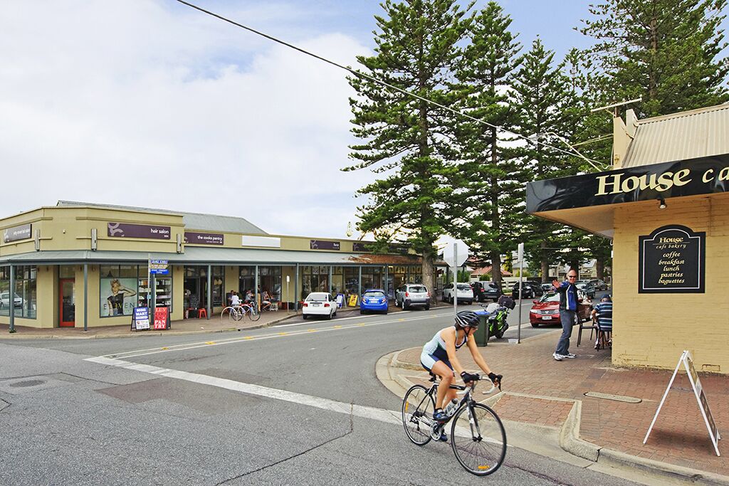 *A1 location & lifestyle @ tranquil seaside shores — image 22