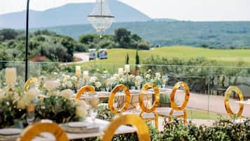 Banquet hall