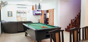 Spielezimmer