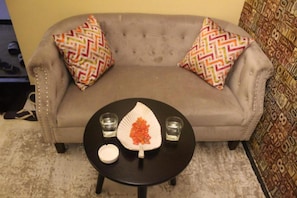 TV - Stay.Plus Hidden Gems Apartments (Nairobi)