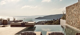 The Sall Suites Complex A - Sea Views