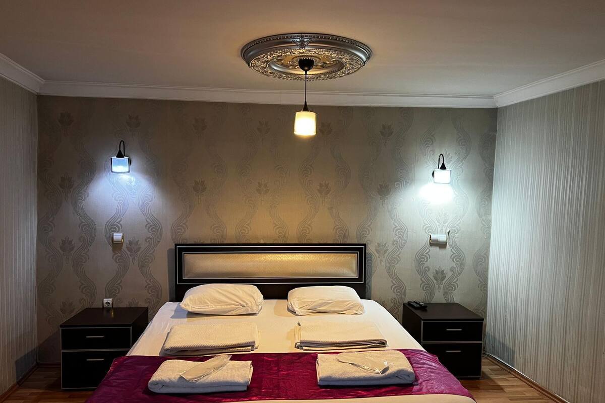 Studiosvit Standard | Sängtillbehör av högsta kvalitet, duntäcken och Select Comfort-madrasser