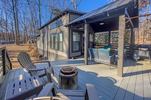 Bungalow by the Falls at The Retreat at Deer Lick Falls