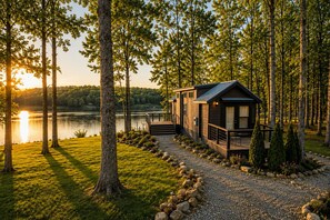 Exterior - Edgewater at The Retreat at Water's Edge (Tracy City)