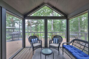 Terrace/patio - Edgewater at The Retreat at Water's Edge (Tracy City)