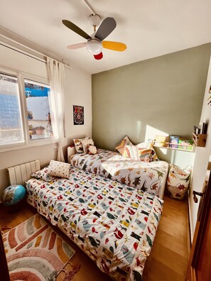4 bedrooms, WiFi