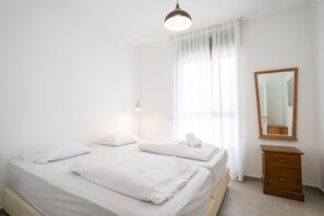 Apartment | 4 Schlafzimmer, kostenloses WLAN, Bettwäsche