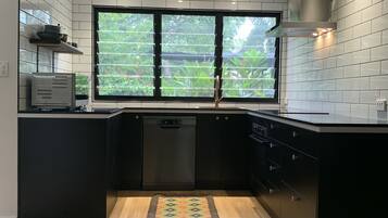 Fridge, microwave, oven, dishwasher