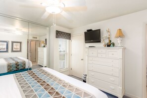 2 bedrooms, iron/ironing board, Internet, bed sheets