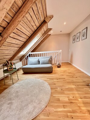 3 Zimmer Chalet Maisonette Bergblick/Marktblick | Allergitestade sängkläder, duntäcken och mörkläggningsgardiner