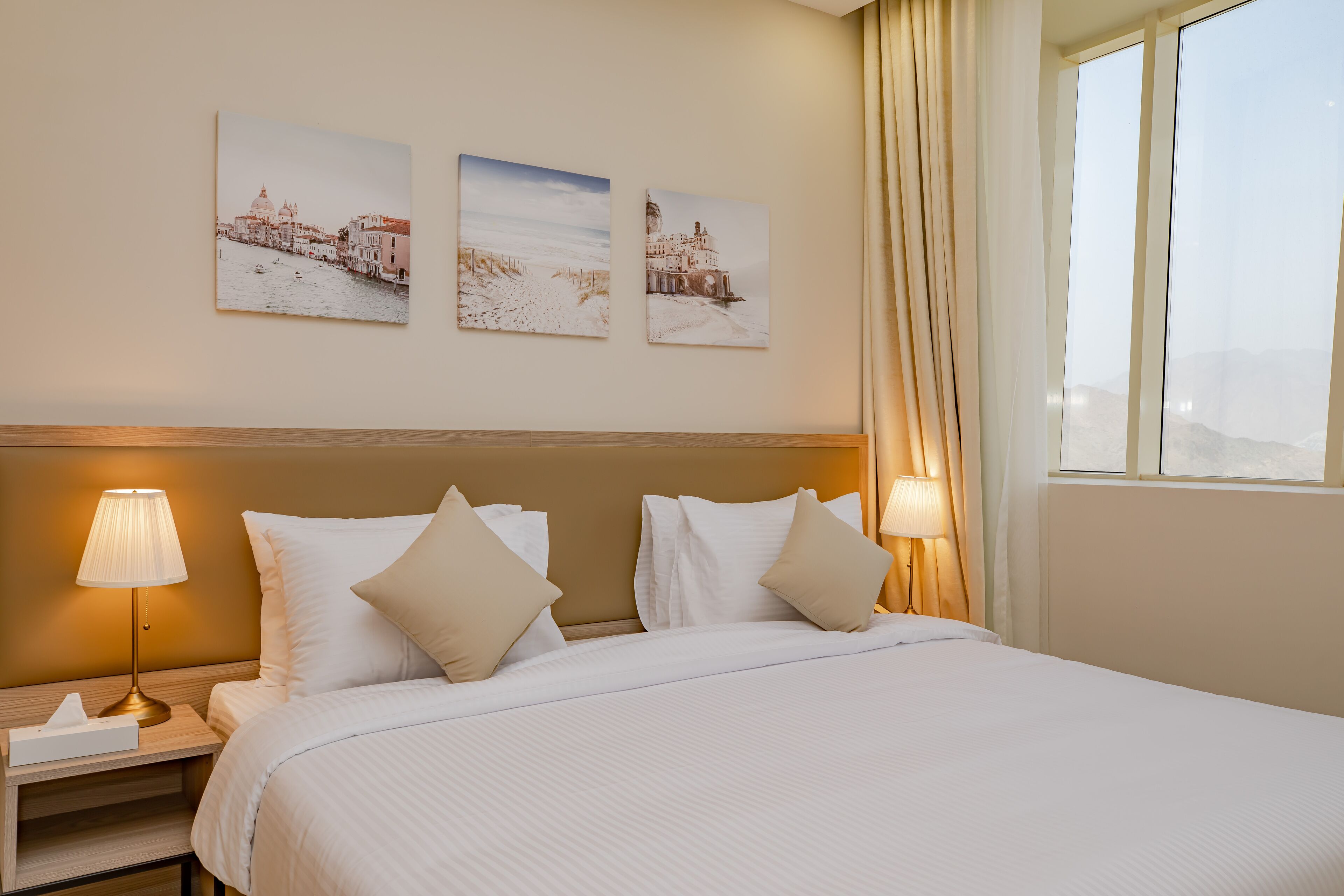 Deluxe-Apartment, 1 Schlafzimmer | Zimmersafe, Schreibtisch, schallisolierte Zimmer, Bügeleisen/Bügelbrett