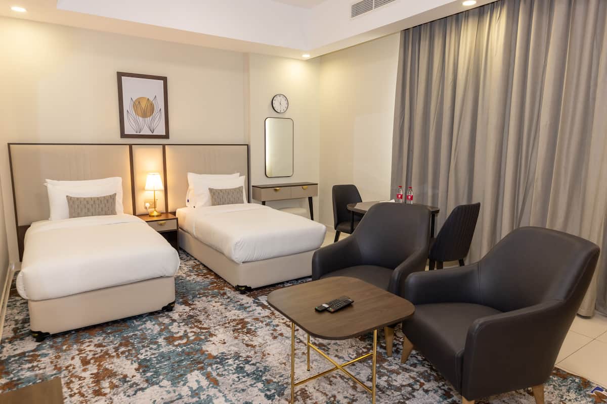 Standard Studio | In-room safe, desk, soundproofing, iron/ironing board