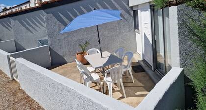 House near beach 200 m