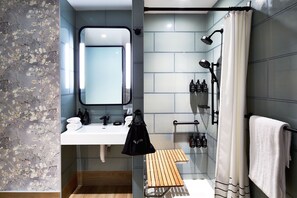 Dusche, Regendusche, Handtücher