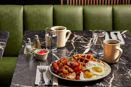 Hotel Indigo NYC Financial District, an IHG Hotel - Image 30