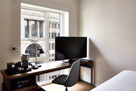 Hotel Indigo NYC Financial District, an IHG Hotel - Image 15
