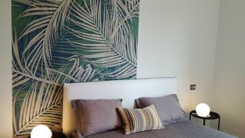 1 camera, ferro/asse da stiro, Wi-Fi, lenzuola