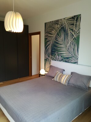 1 soverom, strykejern/-brett, wi-fi og sengetøy