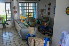 Living area - Porto Paraíso Hostel Pé na Areia (Ipojuca)