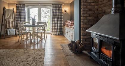 Highfield - 3 Bed - Llanmadoc