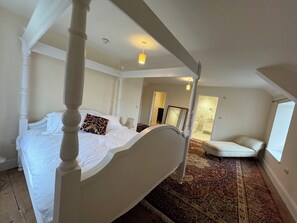 8 chambres, Wi-Fi gratuit, draps fournis