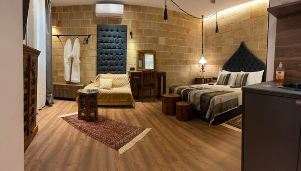 1 bedroom, in-room safe, desk, iron/ironing board - Old Town | Utopia Junior Suite with Private Pool (Rhodes)